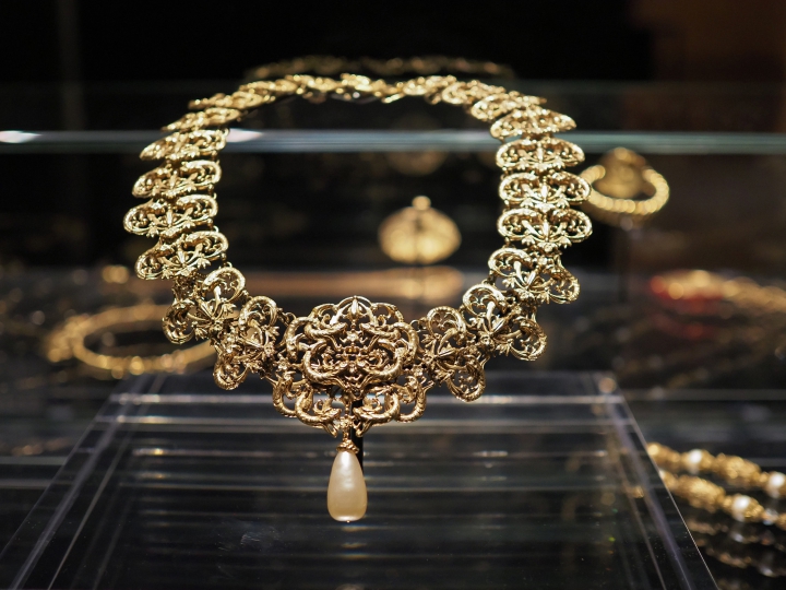 Gabrielle Chanel, Manifeste de Mode : Inauguration du Palais Galliera, Musee de la Mode de la ville de Paris
